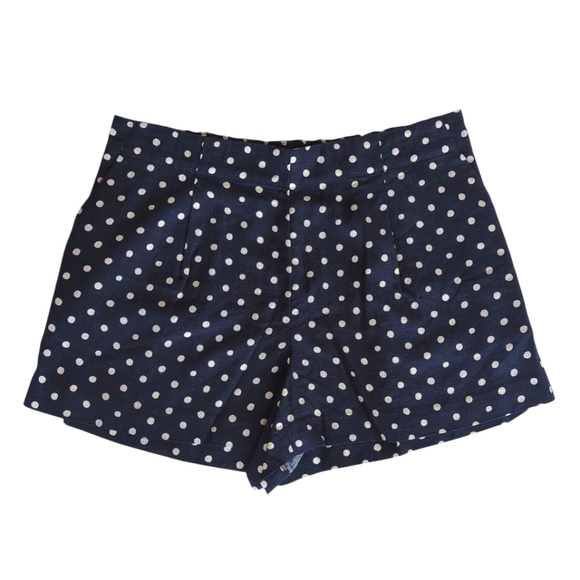 NWOT Loft Polka Dot Pleated Rayon Linen Shorts Medium Petite Navy White Pockets - Picture 1 of 11